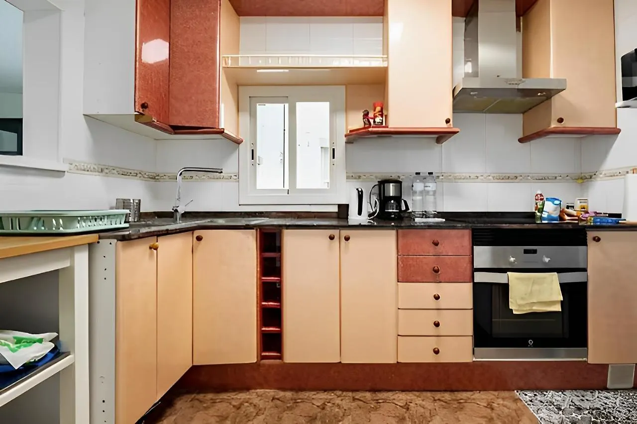 Terrace Apartment Sant Adrià de Besòs